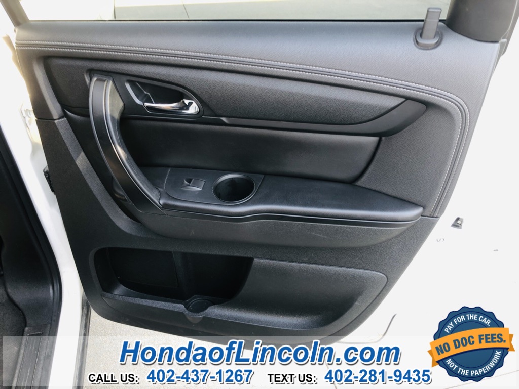 Used 2015 Chevrolet Traverse 2LT near Omaha #J1842B | Honda of Lincoln